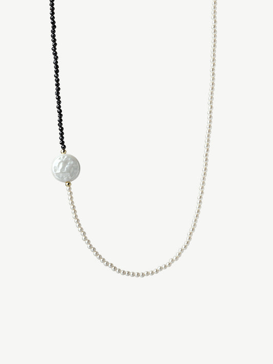 Elegant pearl necklace