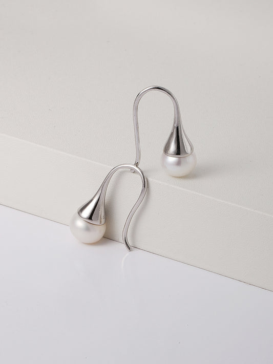 Aura Pearl Drop Earrings