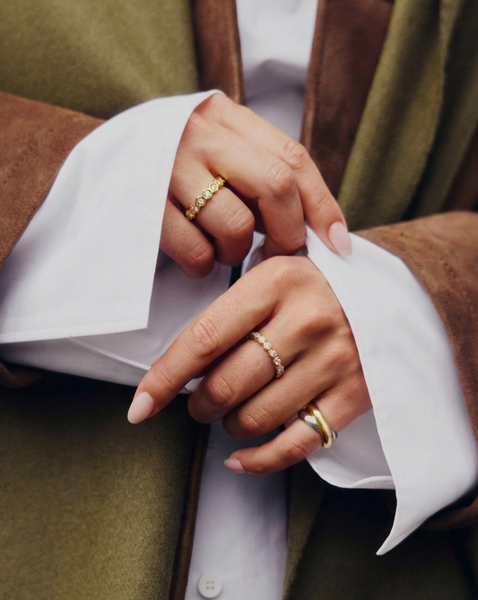 Bee Hexagon Ring MOSSETTA Jewelry